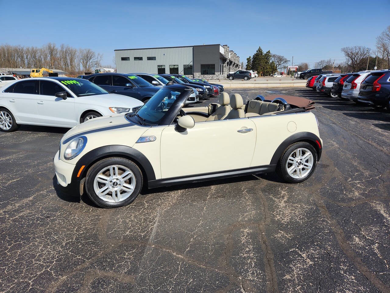 Used 2011 MINI Cooper S image 3