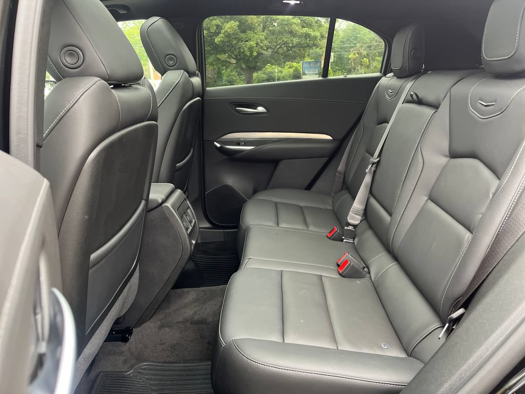 Used 2025 Cadillac XT4 Premium Luxury AWD/4WD image 32