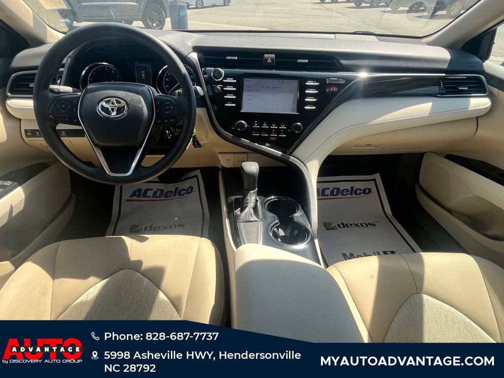 Used 2019 Toyota Camry LE FWD image 9