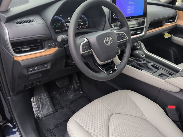 Certified 2026 Toyota Grand Highlander Limited image 12