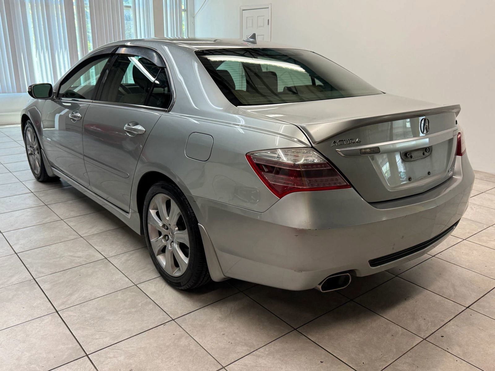Used 2010 Acura RL AWD/4WD image 7