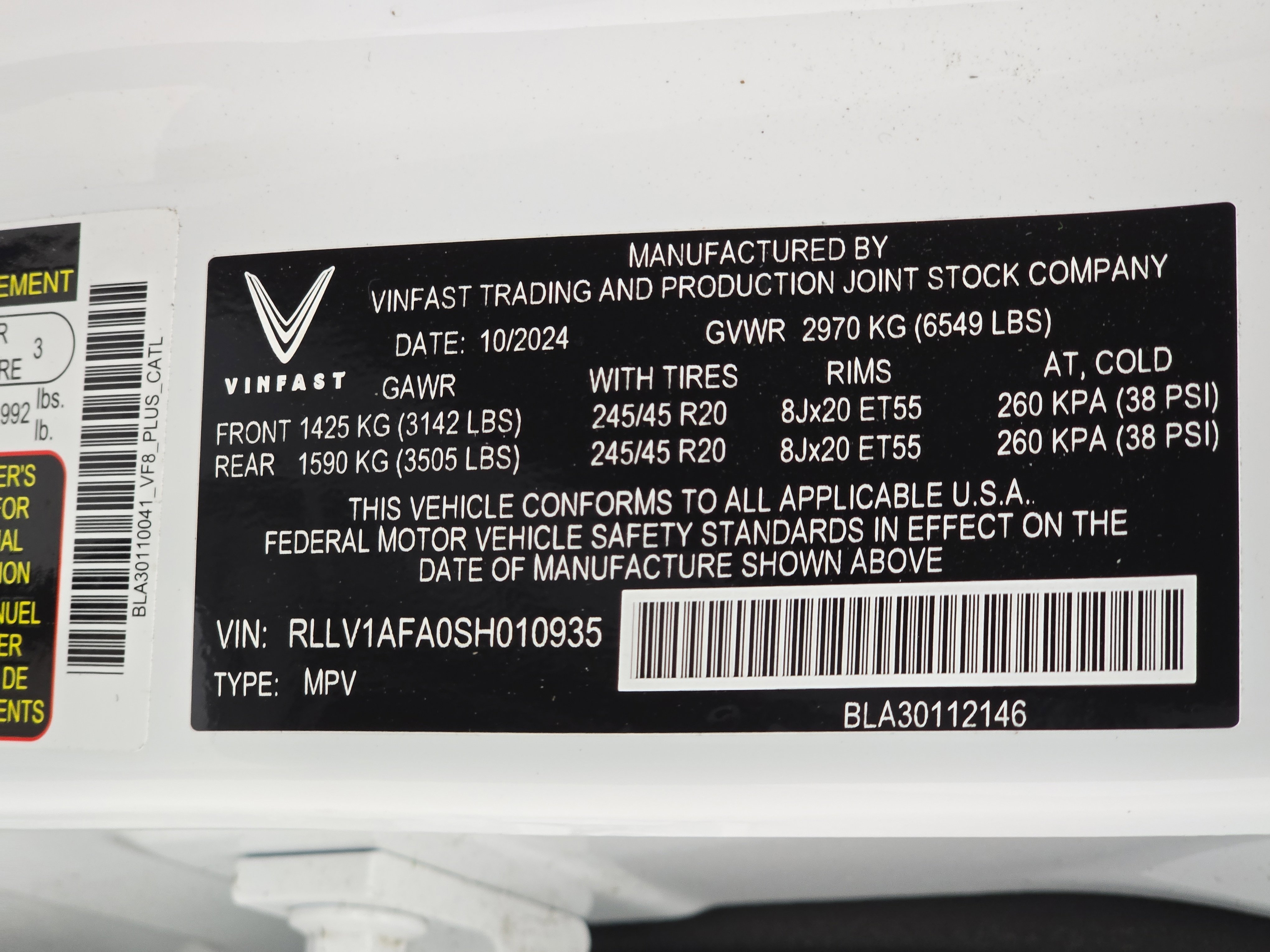 New 2025 VinFast VF 8 Plus image 34