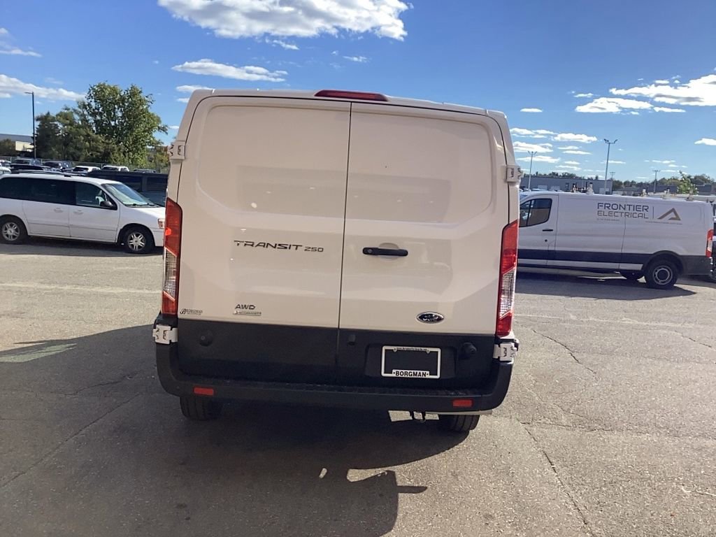 Used 2025 Ford Transit 250 Low Roof AWD w/ Load Area Protection Package image 3