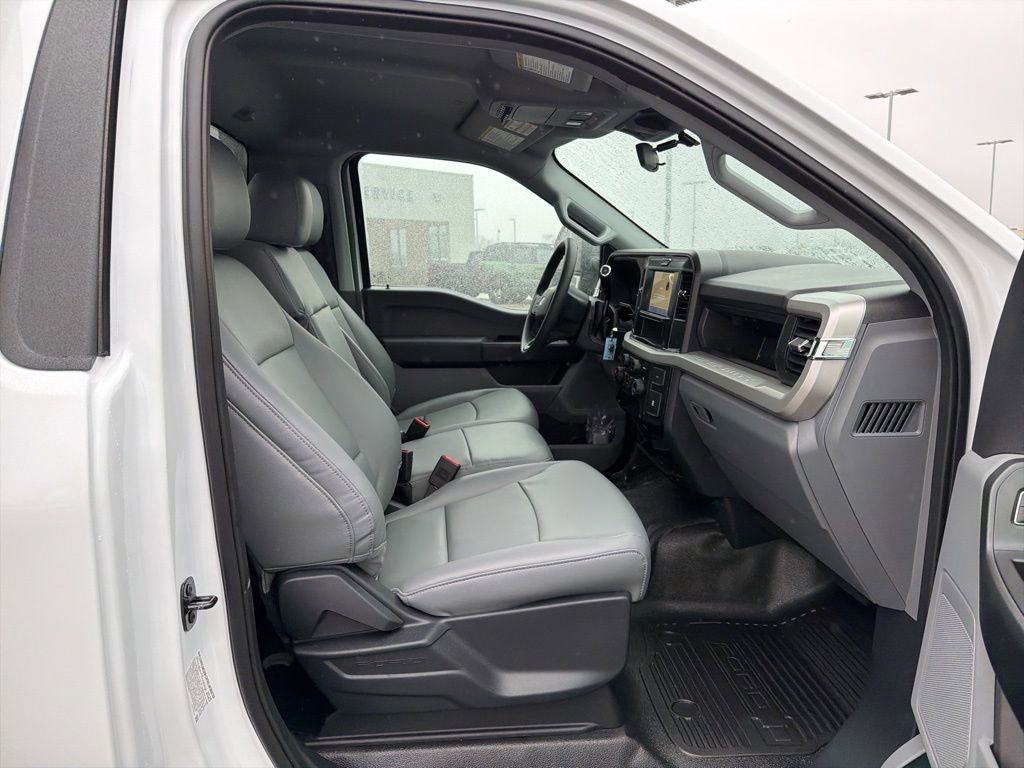 New 2026 Ford F350 XL w/ XL Chrome Package AWD/4WD image 14