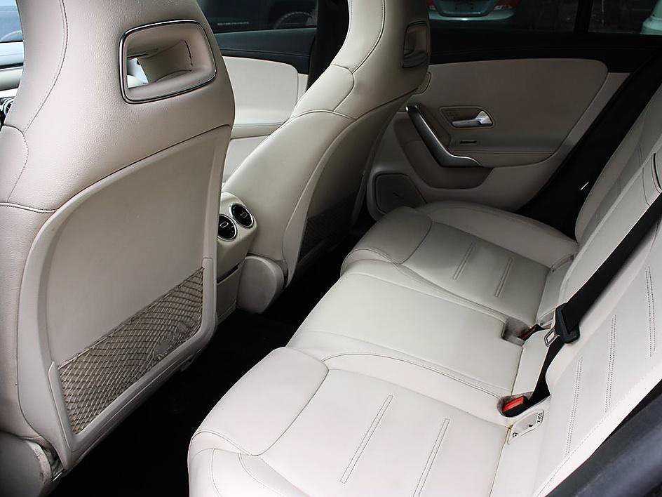 Used 2020 Mercedes-Benz CLA 250 image 13