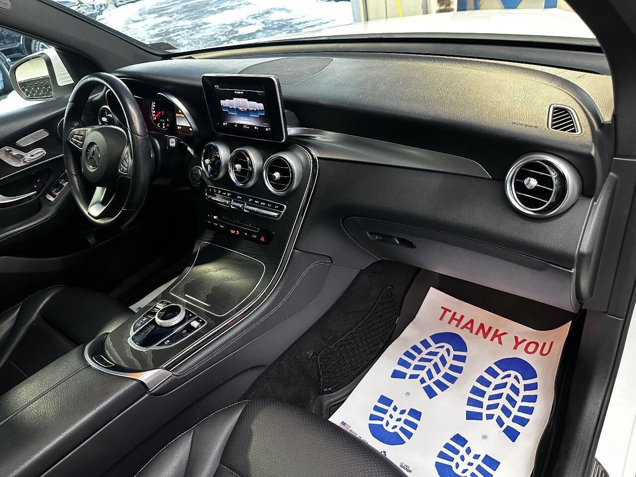 Used 2018 Mercedes-Benz GLC 300 4MATIC image 22