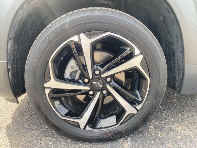 Used 2023 Chevrolet TrailBlazer RS w/ Convenience Package AWD/4WD image 29
