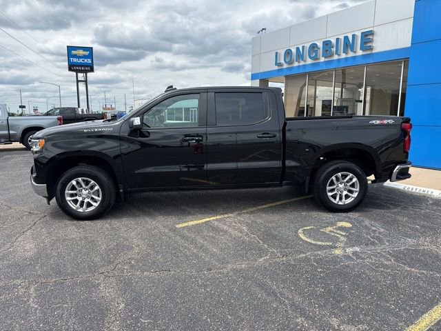 Used 2024 Chevrolet Silverado 1500 LT AWD/4WD image 4