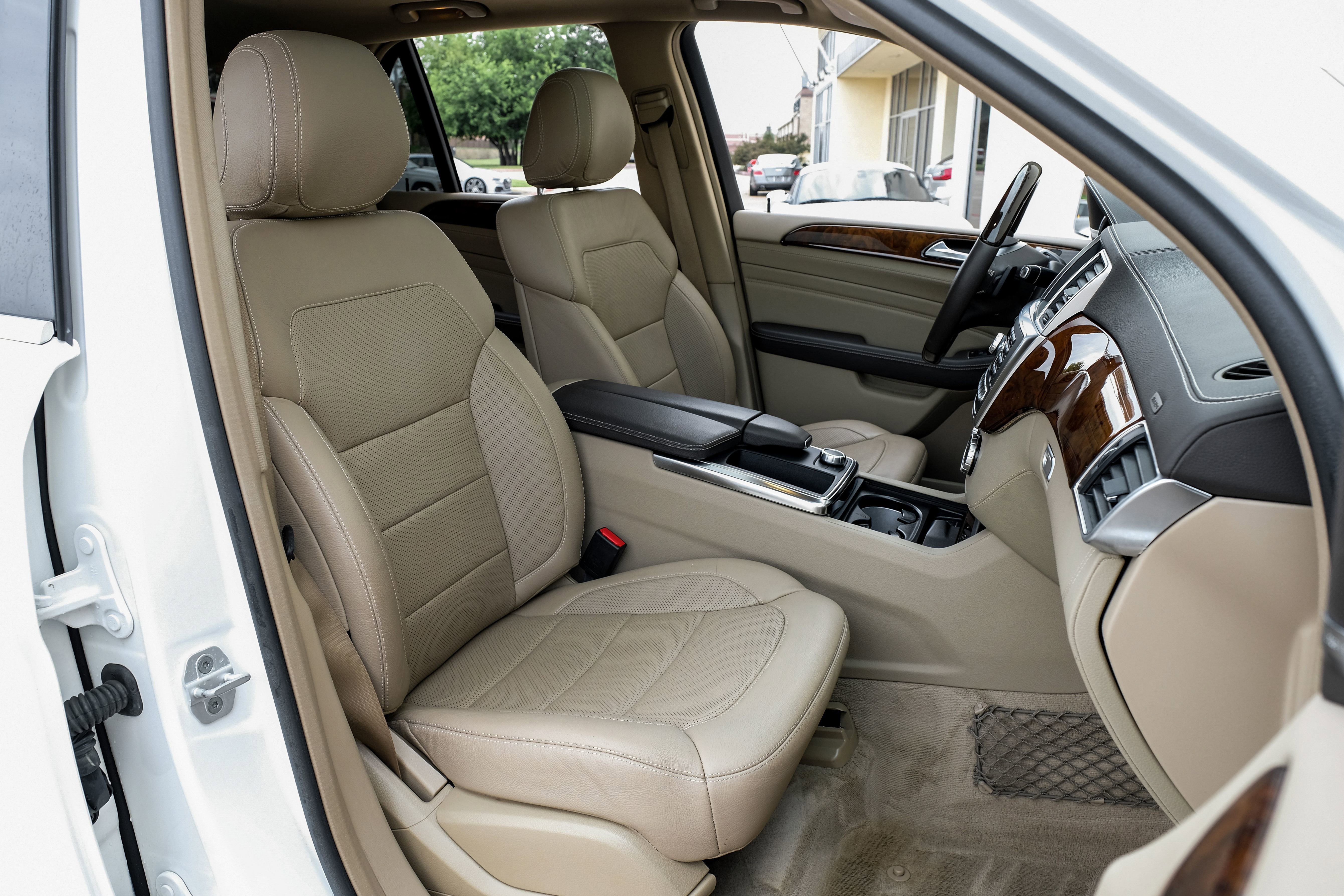Used 2015 Mercedes-Benz ML 400 4MATIC image 30