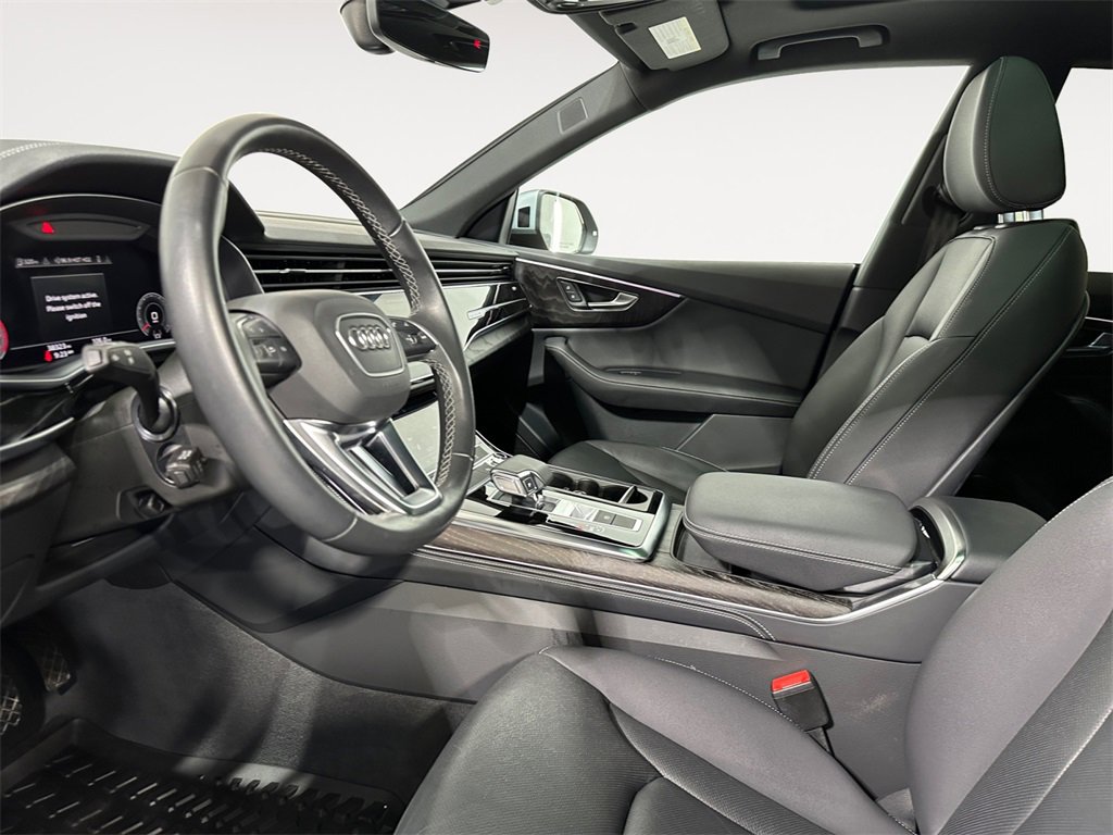 Used 2023 Audi Q8 Premium Plus image 7