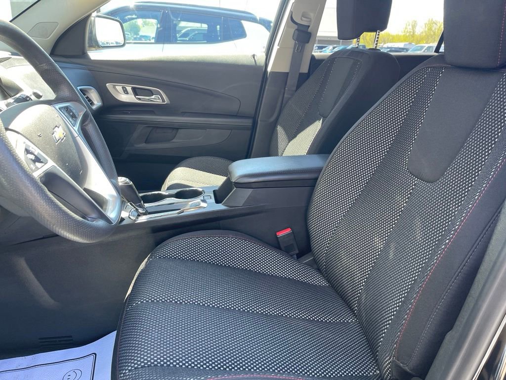 Used 2016 Chevrolet Equinox LT AWD/4WD image 9