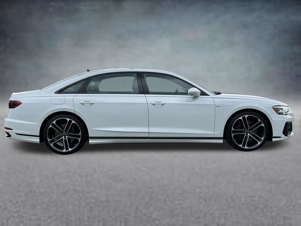 Used 2025 Audi A8 L 3.0T AWD/4WD image 6