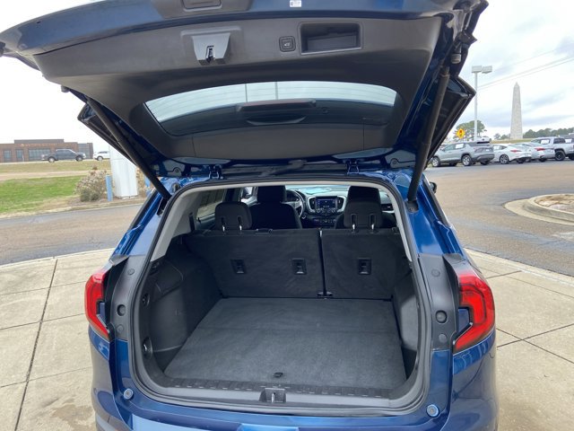 Used 2020 GMC Terrain SLE w/ Driver Convenience Package image 25