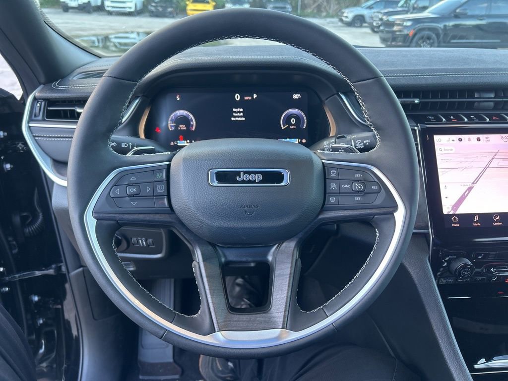 New 2025 Jeep Grand Cherokee L Limited image 15