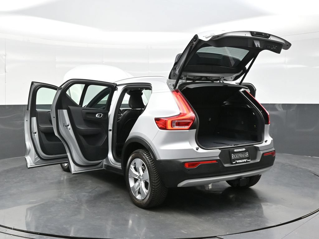 Used 2019 Volvo XC40 T5 Momentum AWD/4WD image 42