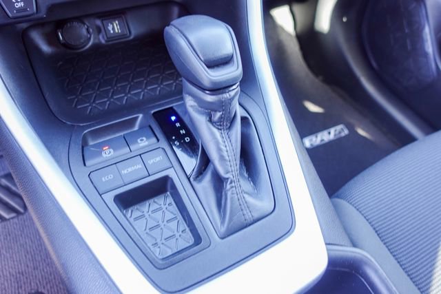 Certified 2023 Toyota RAV4 LE image 24