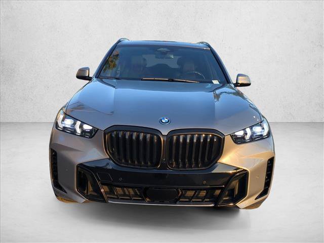 Used 2024 BMW X5 xDrive50e w/ M Sport Package AWD/4WD image 2