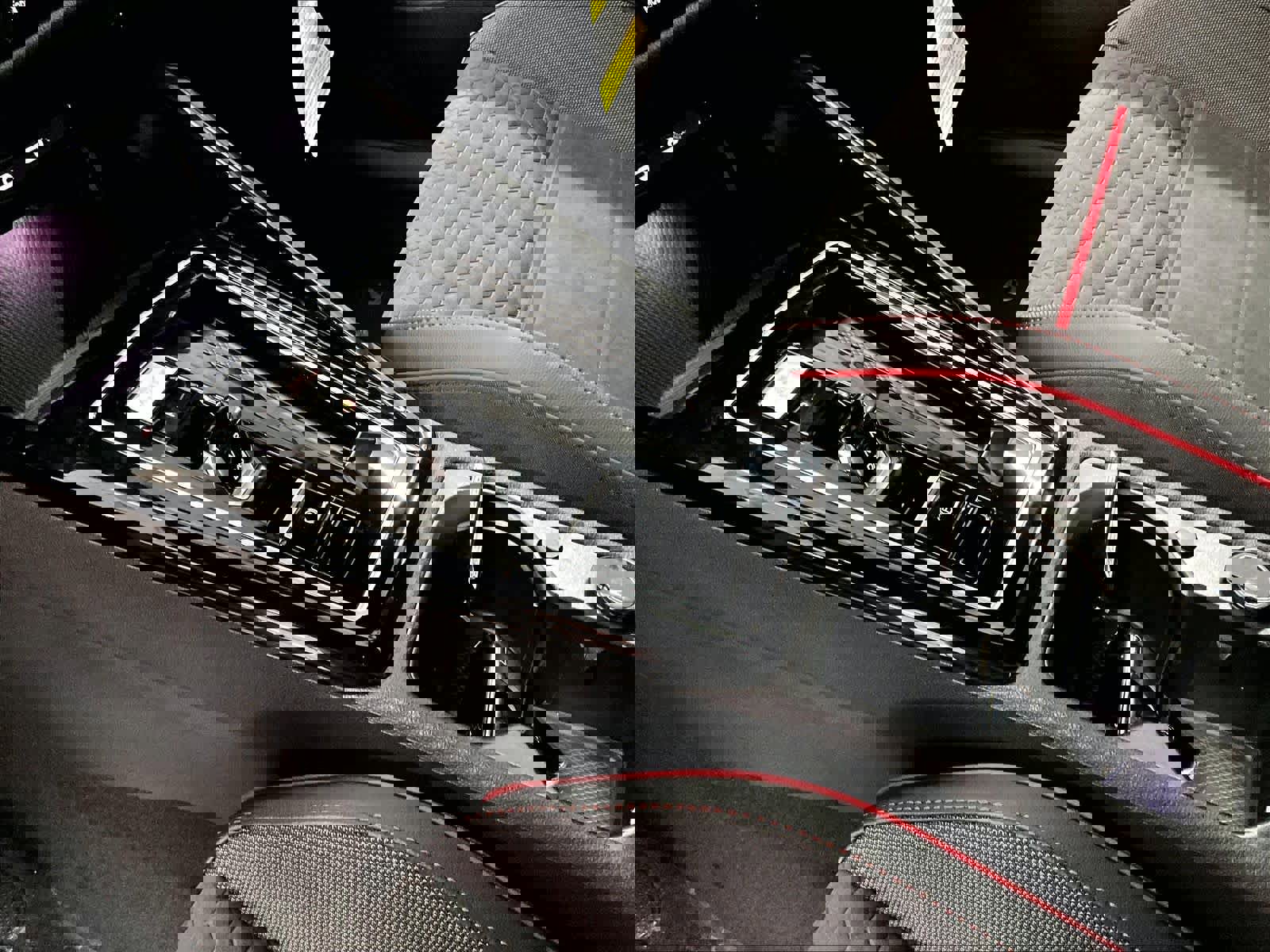 New 2026 Volkswagen GTI SE image 8