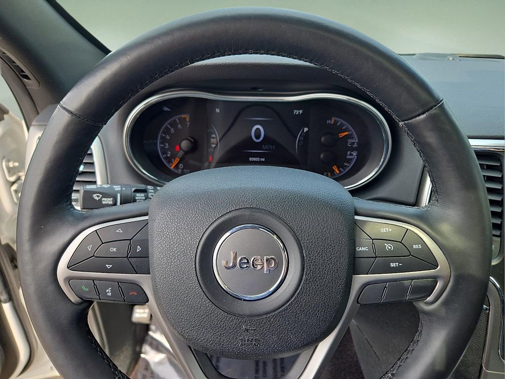 Used 2018 Jeep Grand Cherokee Limited image 20