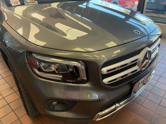 Used 2021 Mercedes-Benz GLB 250 image 2