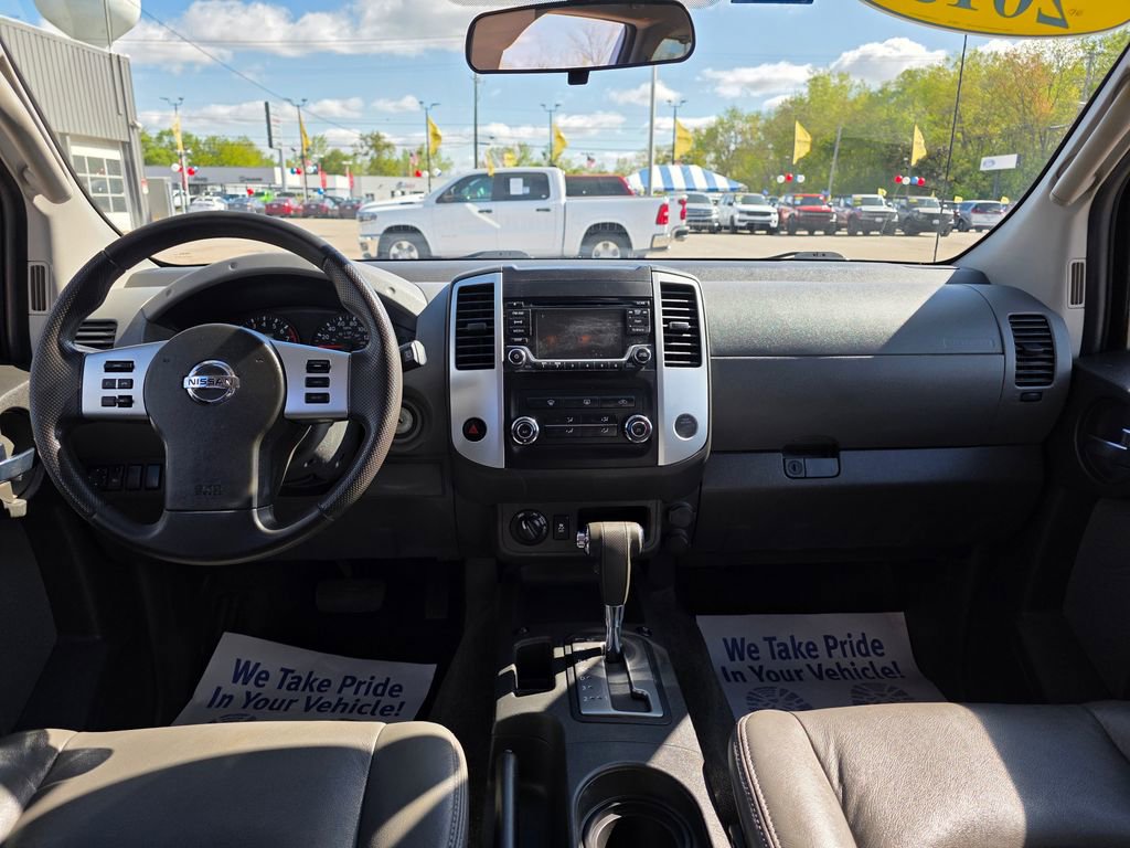 Used 2015 Nissan Xterra S AWD/4WD image 33