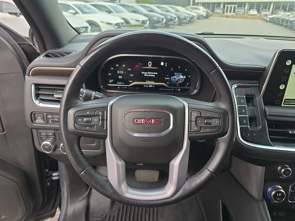 Used 2022 GMC Yukon XL SLE image 29