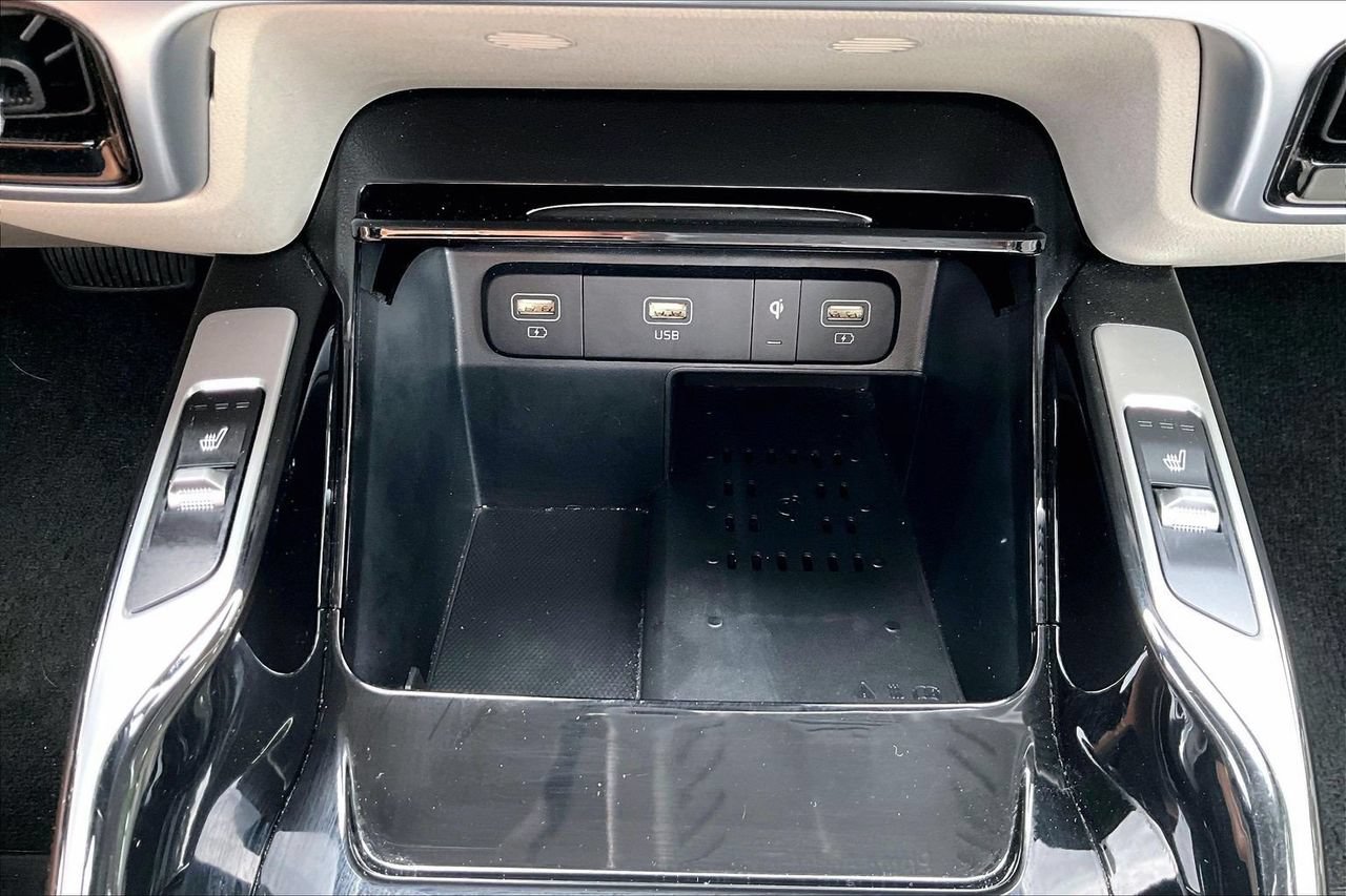 Used 2022 Kia Sorento SX FWD image 17