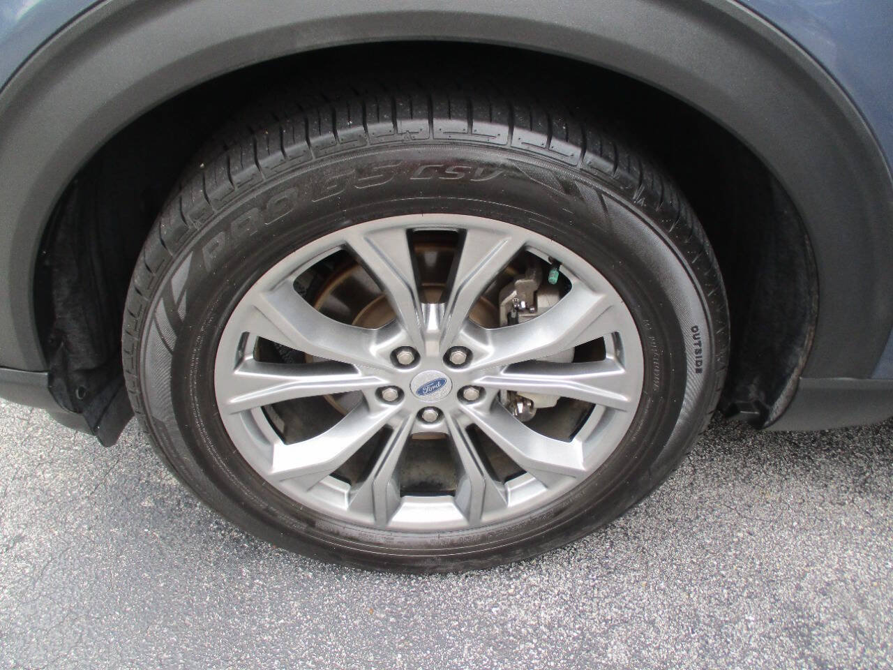 Used 2021 Ford Explorer Limited w/ Equipment Group 301A RWD image 38