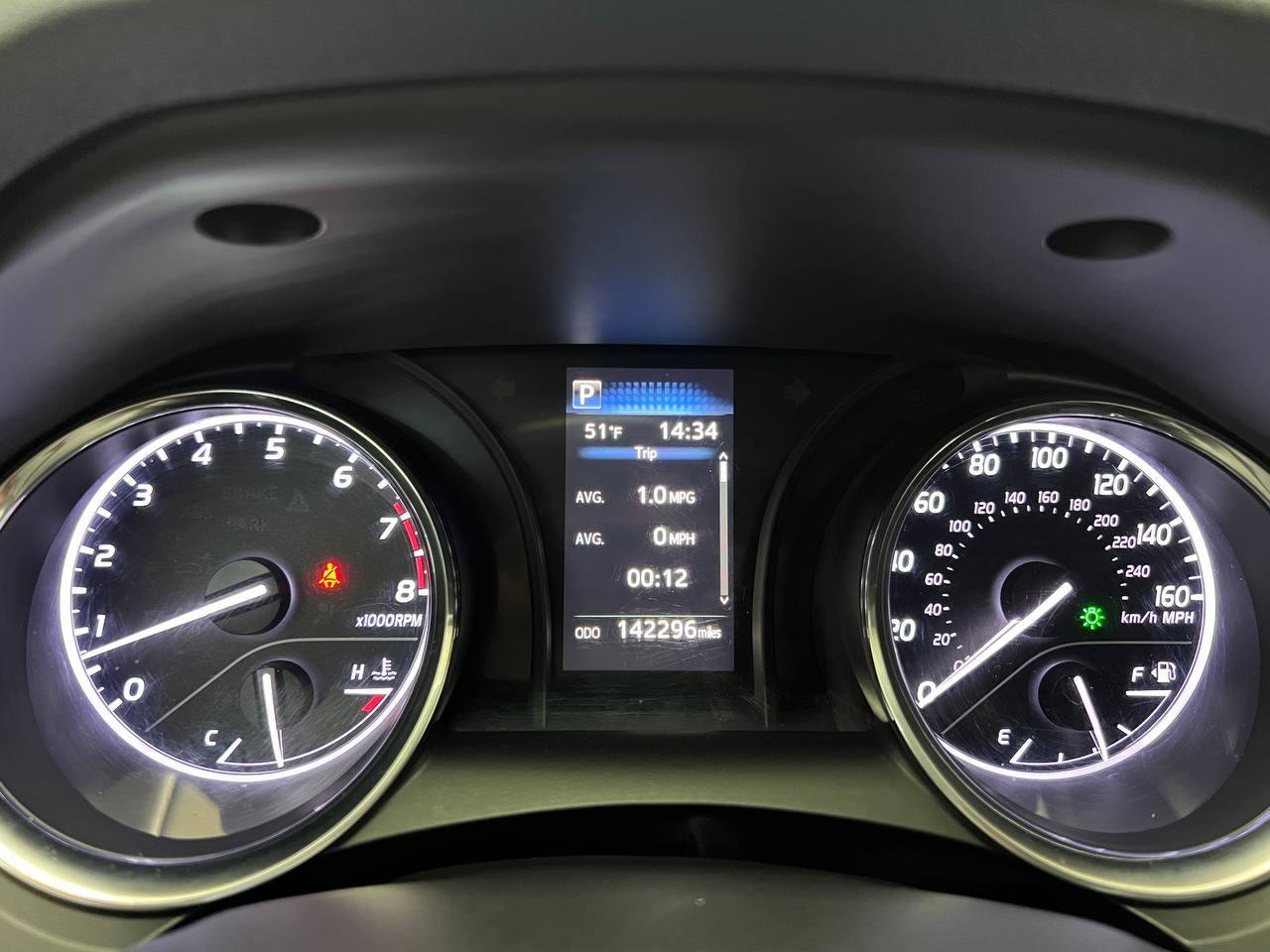 Used 2018 Toyota Camry XSE image 16