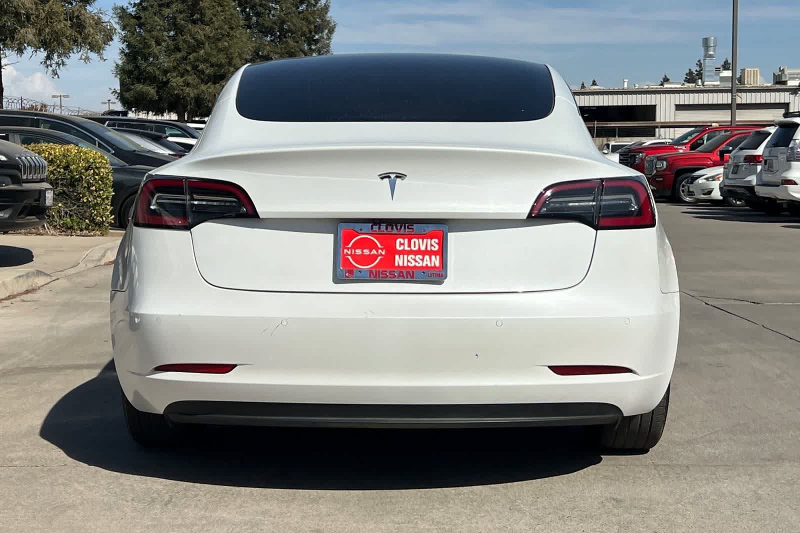 Used 2021 Tesla Model 3 Standard Range Plus RWD image 8