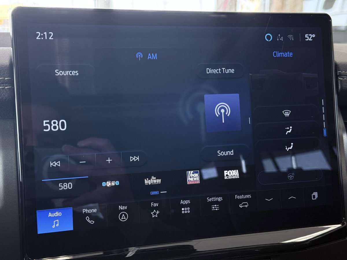 Used 2024 Ford Expedition XLT image 53