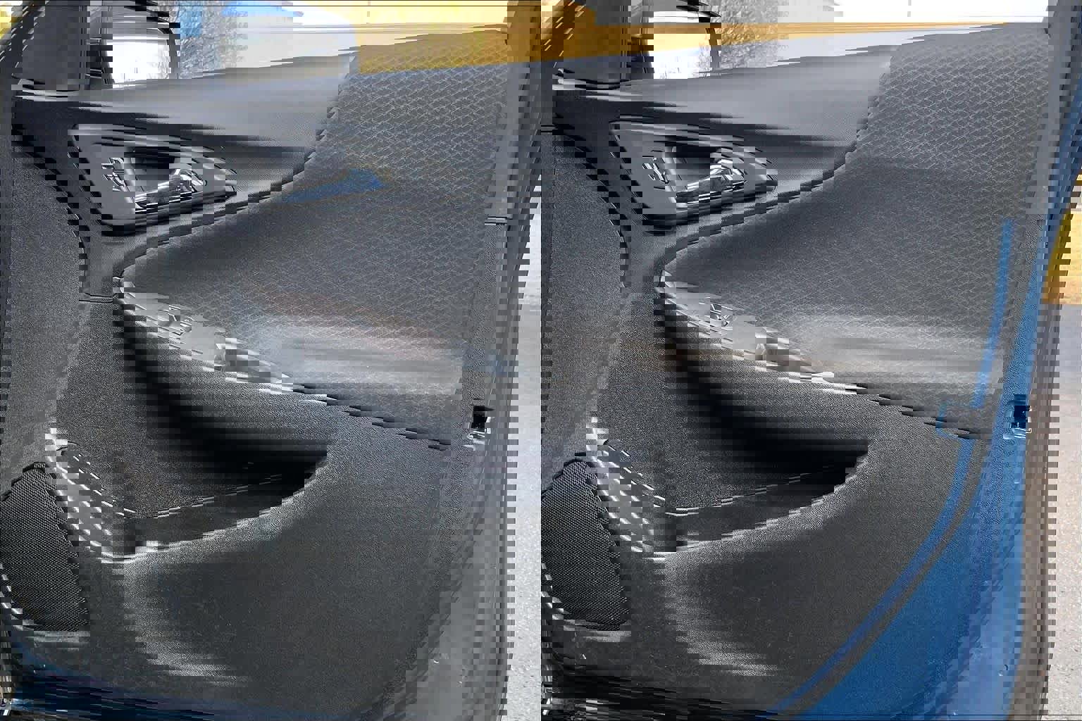 Used 2024 Chevrolet Malibu LT image 23