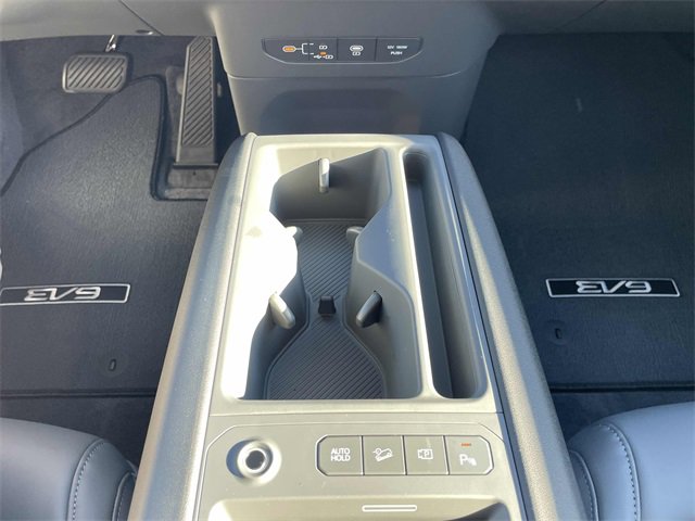 New 2026 Kia EV9 Wind image 11