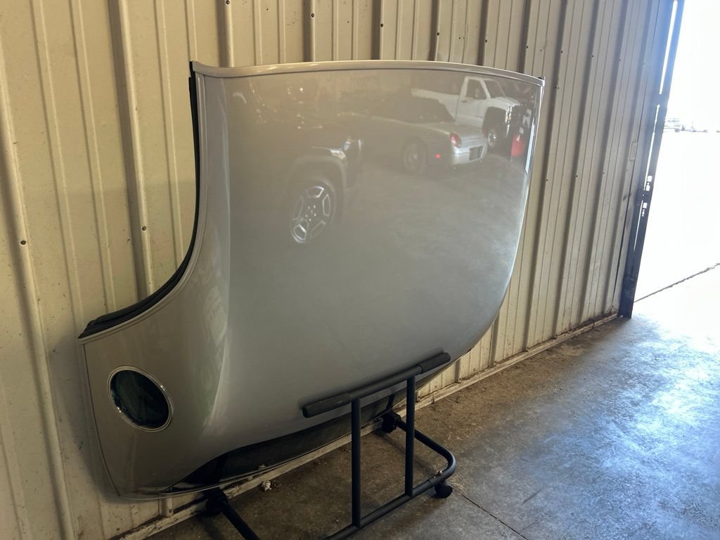 Used 2004 Ford Thunderbird RWD image 14