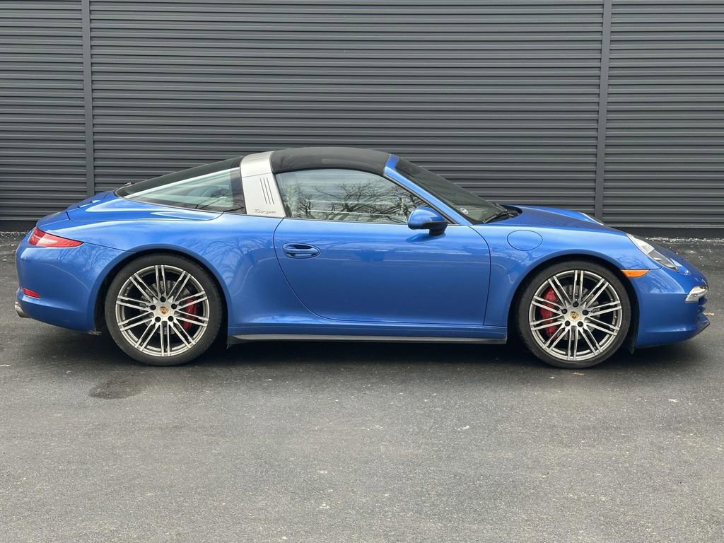 Used 2015 Porsche 911 Targa 4S image 6