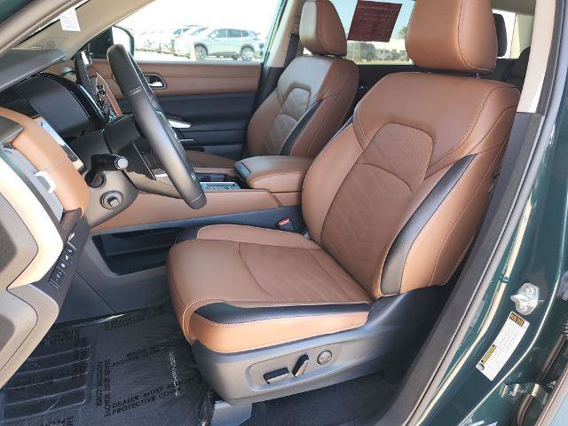 Certified 2024 Nissan Pathfinder Platinum w/ Cargo Package image 12