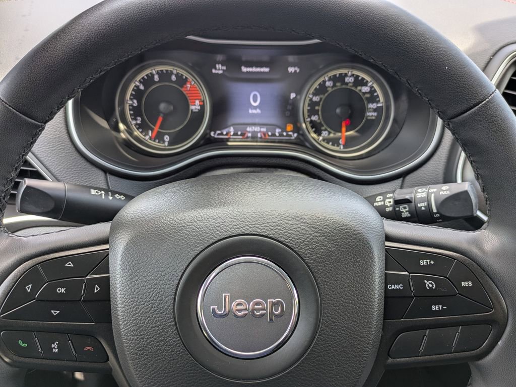 Used 2022 Jeep Cherokee Trailhawk image 29