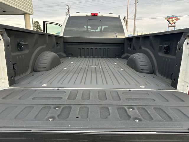 Used 2020 Ford F350 Platinum w/ FX4 Off-Road Package image 24