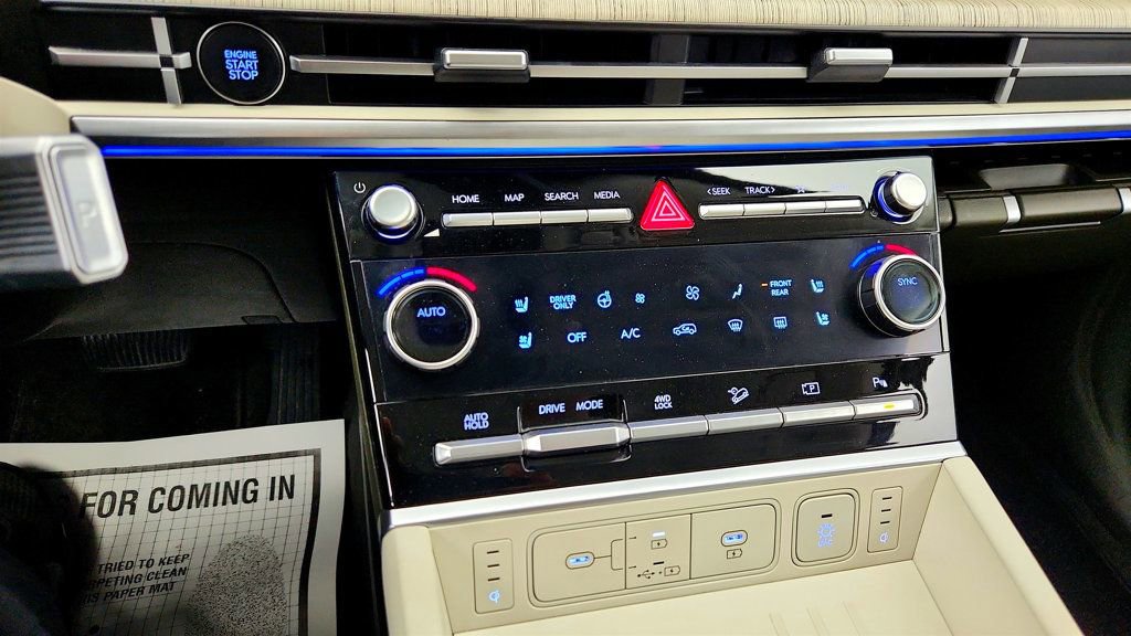 Used 2025 Hyundai Santa Fe Calligraphy image 16