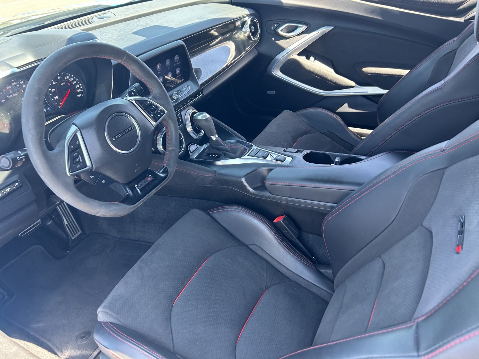 Used 2022 Chevrolet Camaro ZL1 RWD image 28
