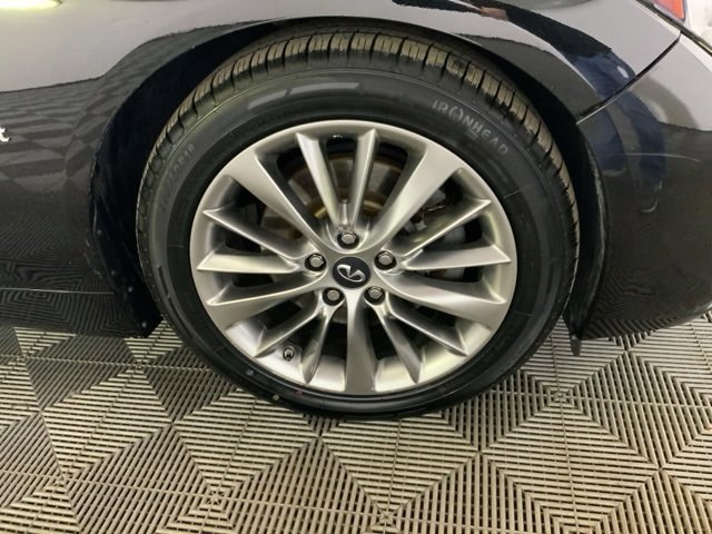 Used 2019 INFINITI Q50 Luxe w/ Essential Package (3.0T Luxe) image 28