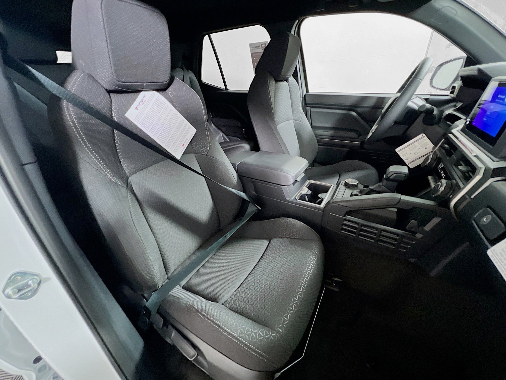 Used 2025 Toyota 4Runner SR5 RWD image 30