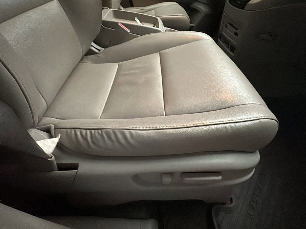 Used 2014 Honda Odyssey EX-L image 18