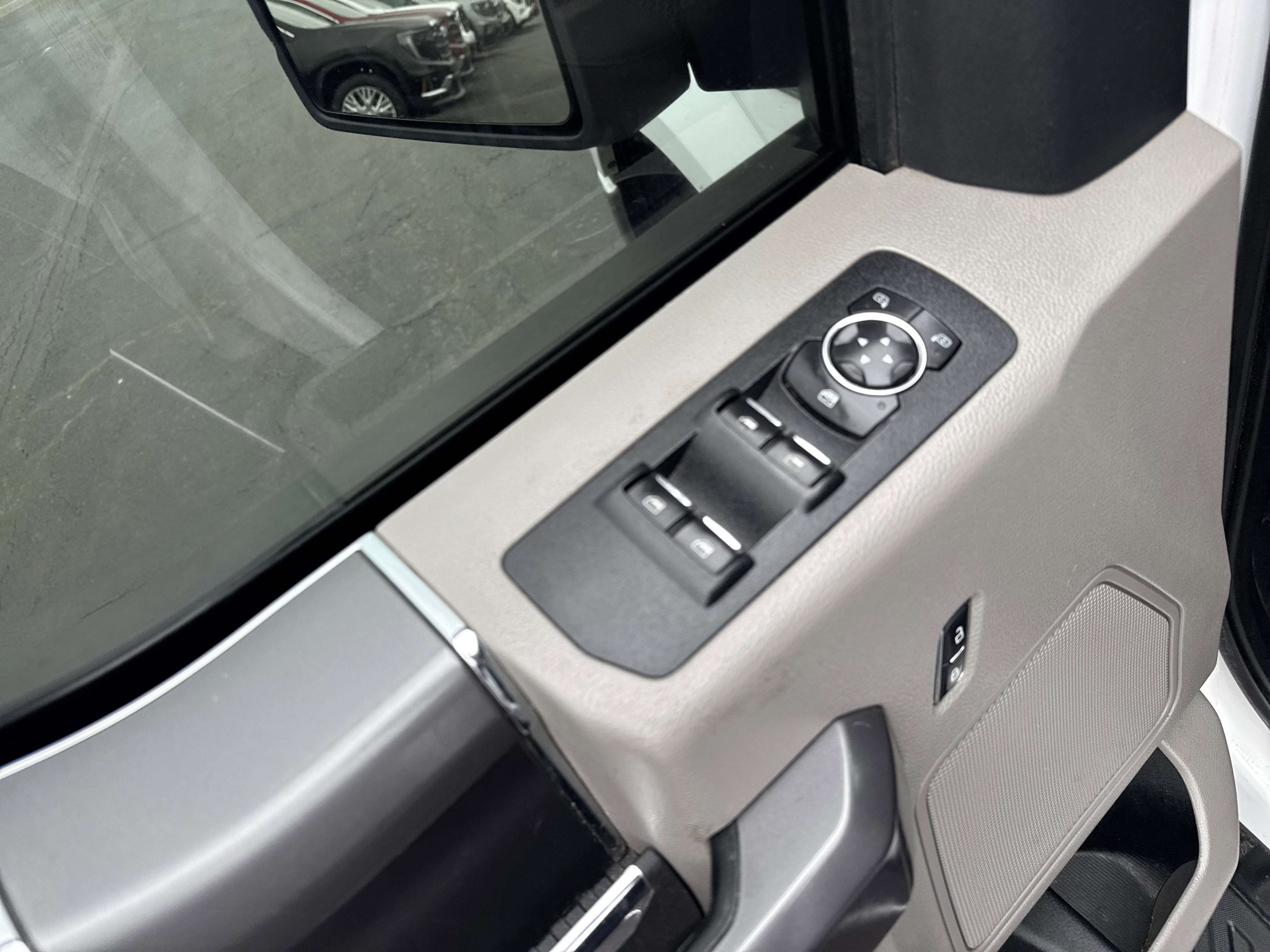 Used 2020 Ford F150 XLT w/ Equipment Group 302A Luxury image 16