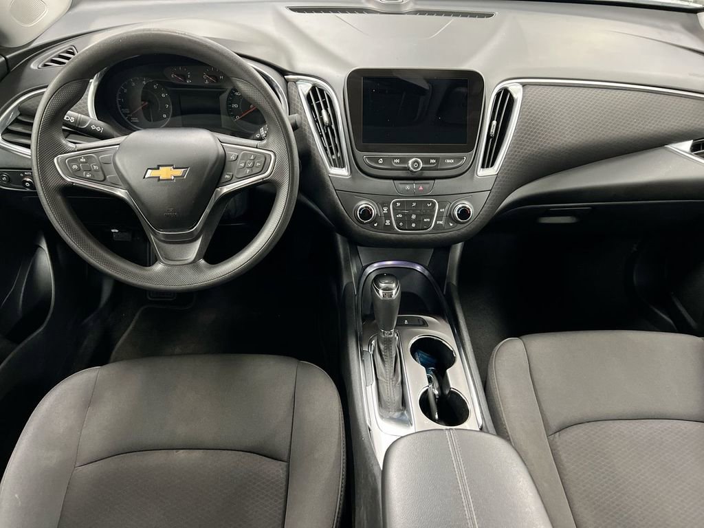 Used 2020 Chevrolet Malibu LT image 10