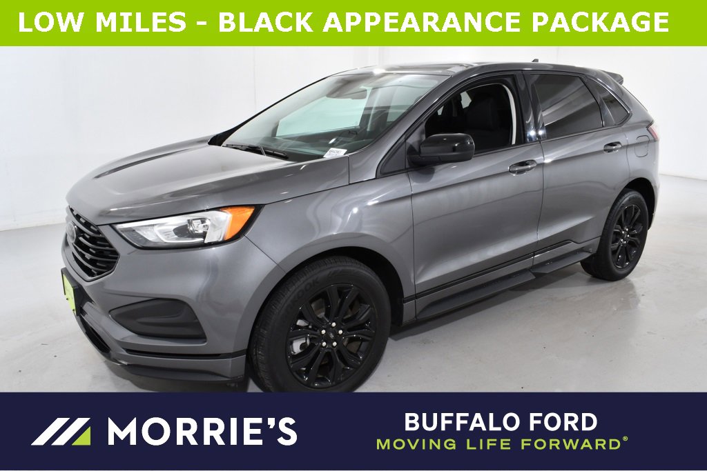 Used 2022 Ford Edge SE w/ Black Appearance Package