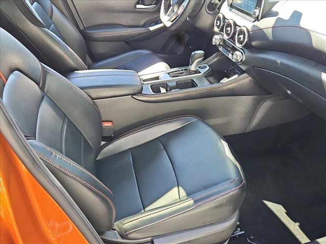 Used 2025 Nissan Sentra SR w/ SR Premium Package FWD image 21