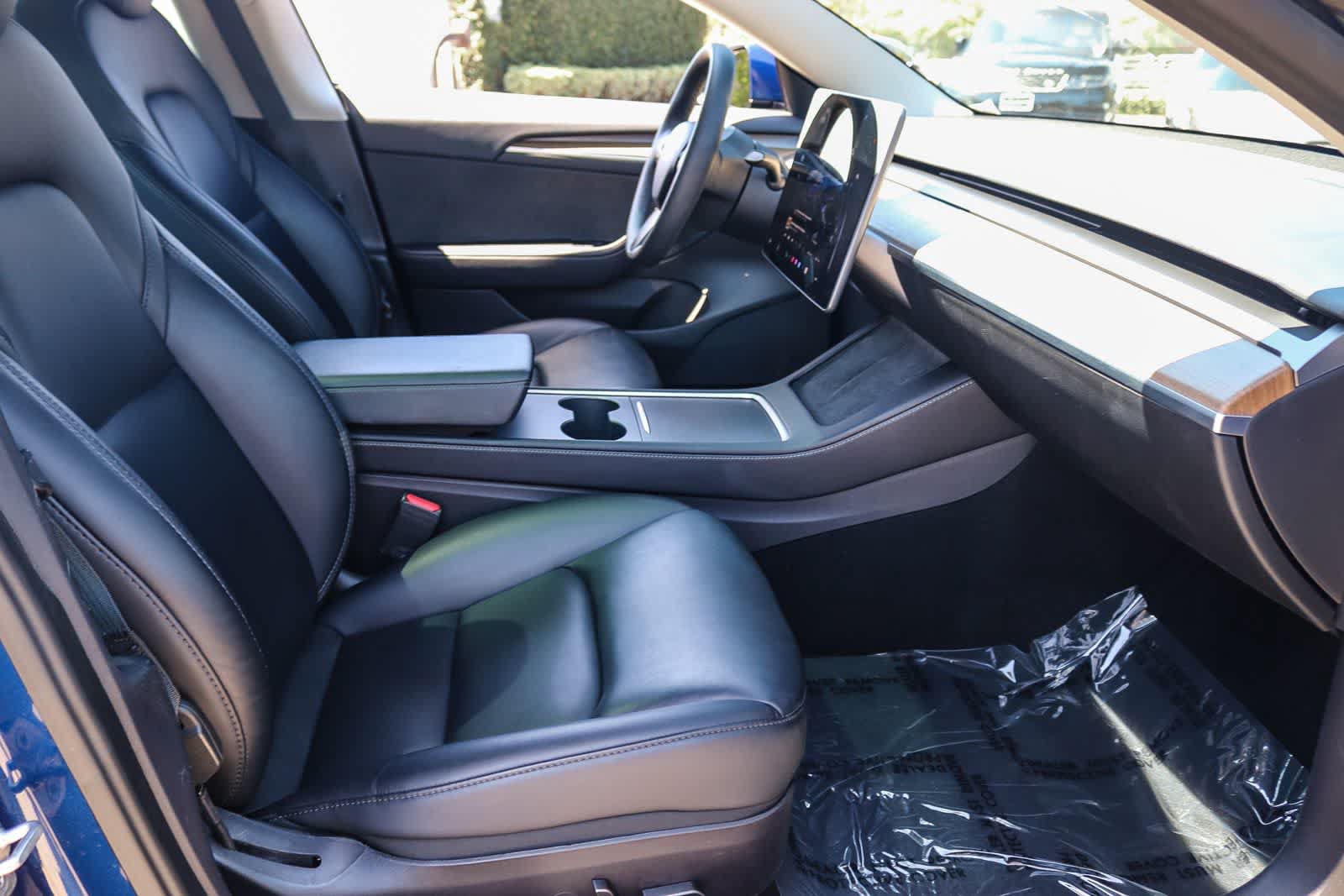 Used 2022 Tesla Model 3 Long Range AWD/4WD image 15