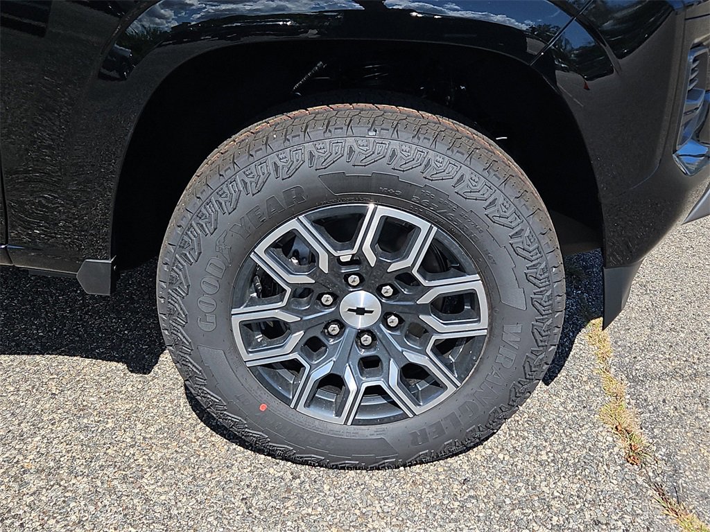 New 2026 Chevrolet Colorado Z71 w/ Z71 Convenience Package 2 image 3