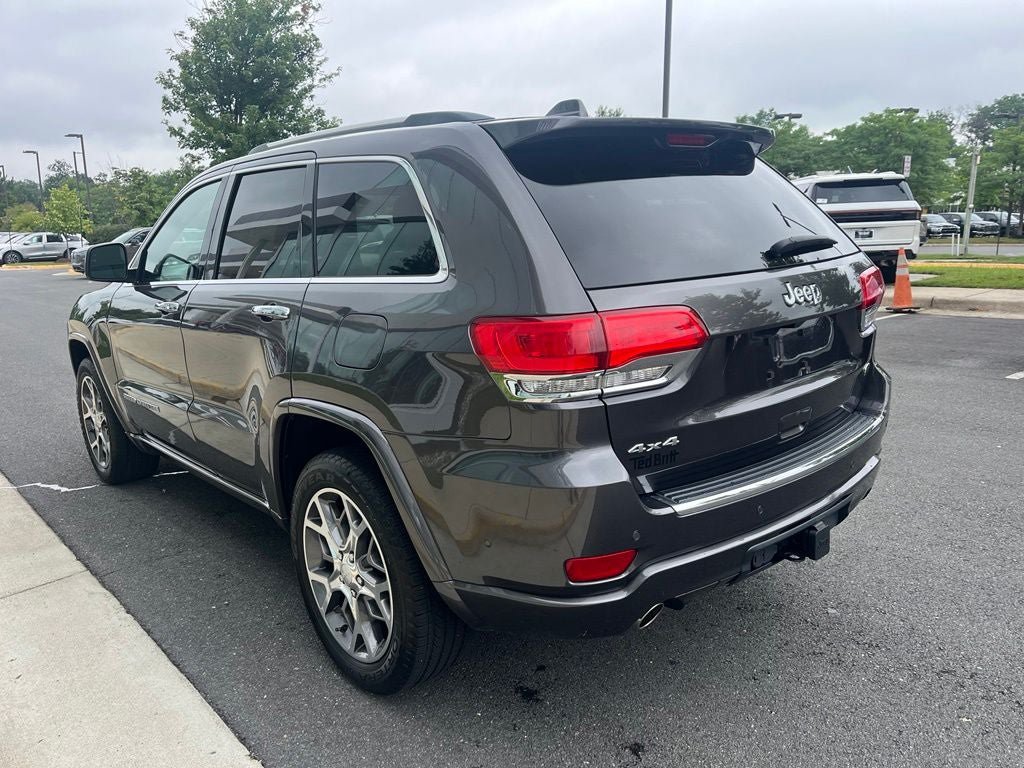 Used 2020 Jeep Grand Cherokee Overland AWD/4WD image 6